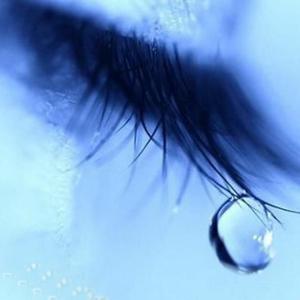 吃女朋友奶头时她奶头变硬了视频
